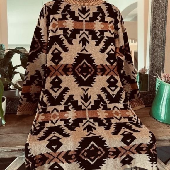 Western Print Long Cardigan Aztec Print Long Open Front Pocketed Sweater NEW - Picture 4 of 6